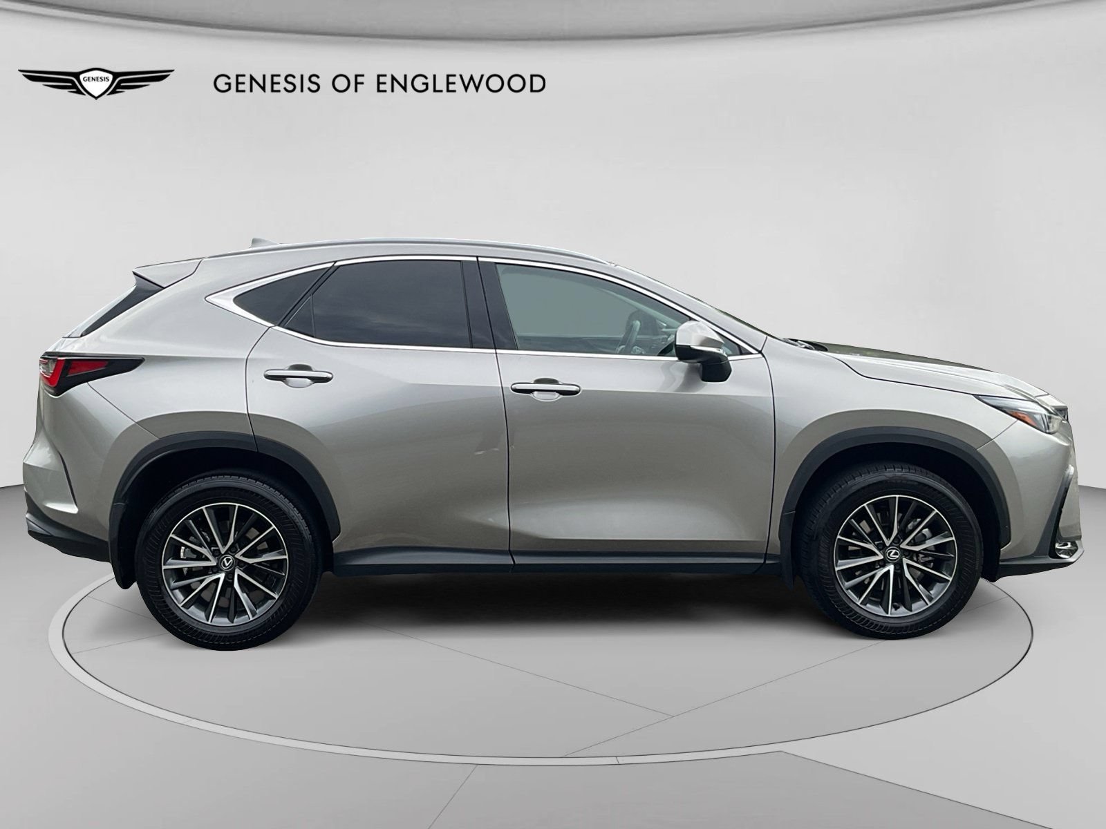 Used 2024 Lexus NX 350 AWD image 8