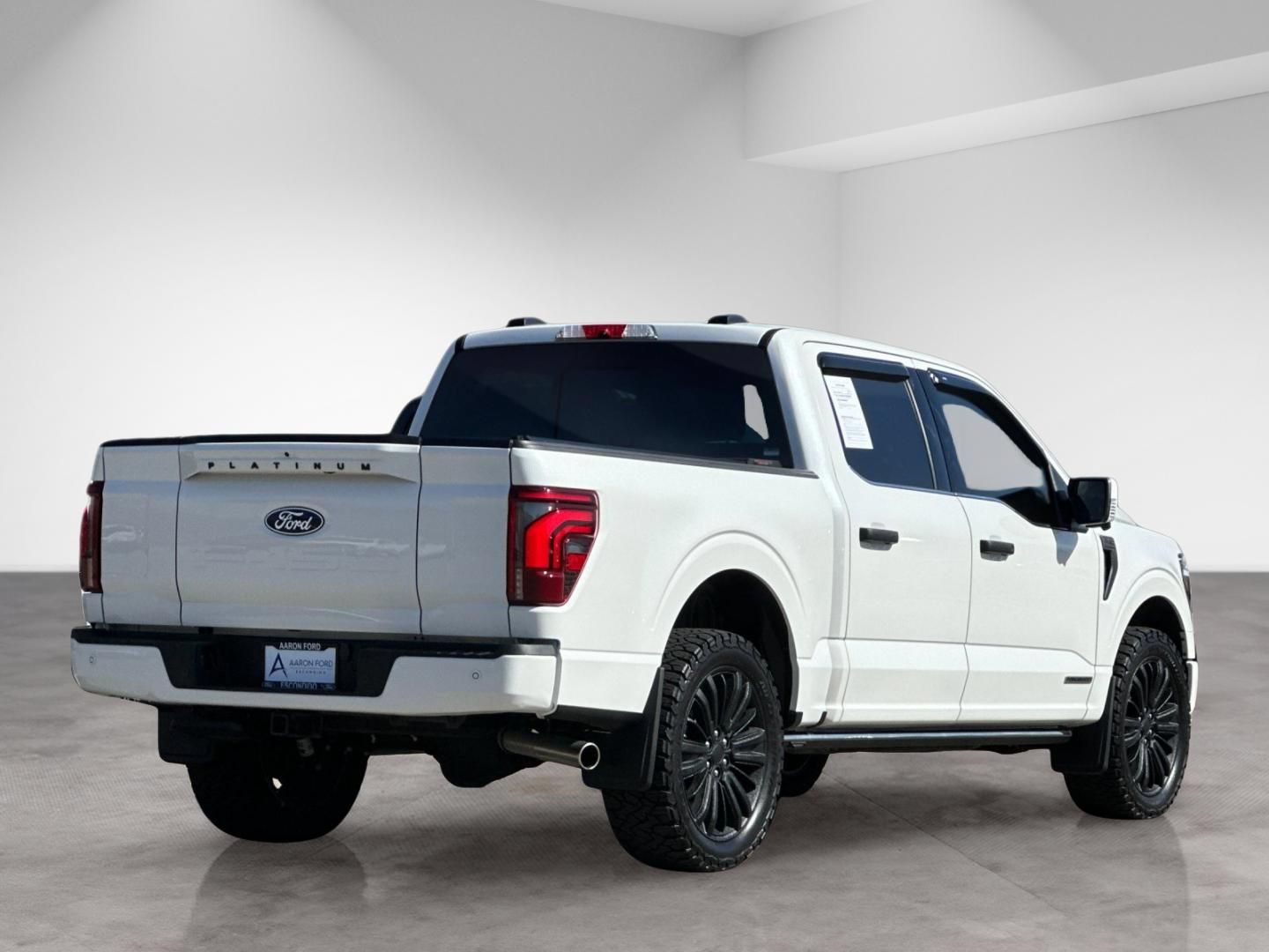 Used 2024 Ford F150 Platinum w/ Equipment Group 703A Plus AWD/4WD image 7
