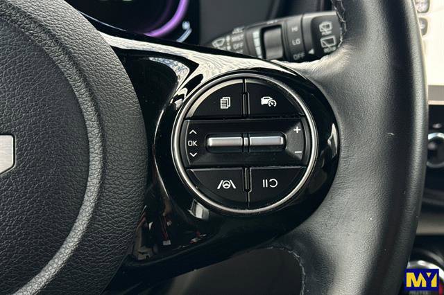 Used 2023 Kia Soul EX image 30