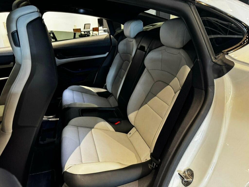 Used 2020 Porsche Taycan 4S image 22