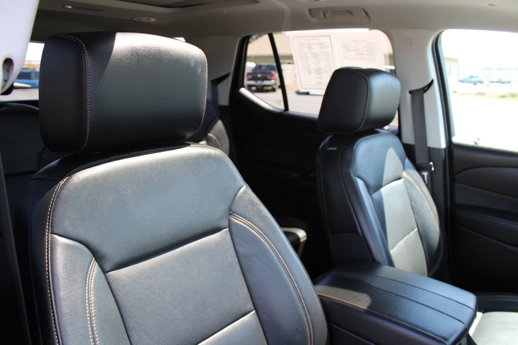 Used 2019 Chevrolet Traverse Premier w/ LPO, Floor Liner Package AWD/4WD image 20