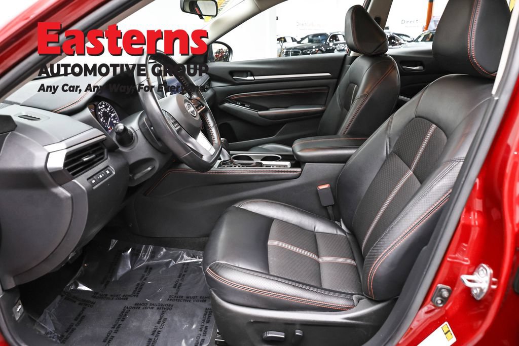 Used 2023 Nissan Altima 2.5 SR AWD/4WD image 14