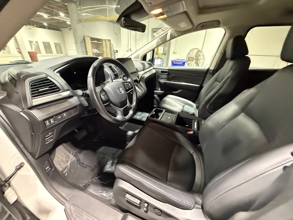 Used 2025 Honda Odyssey EX-L image 10