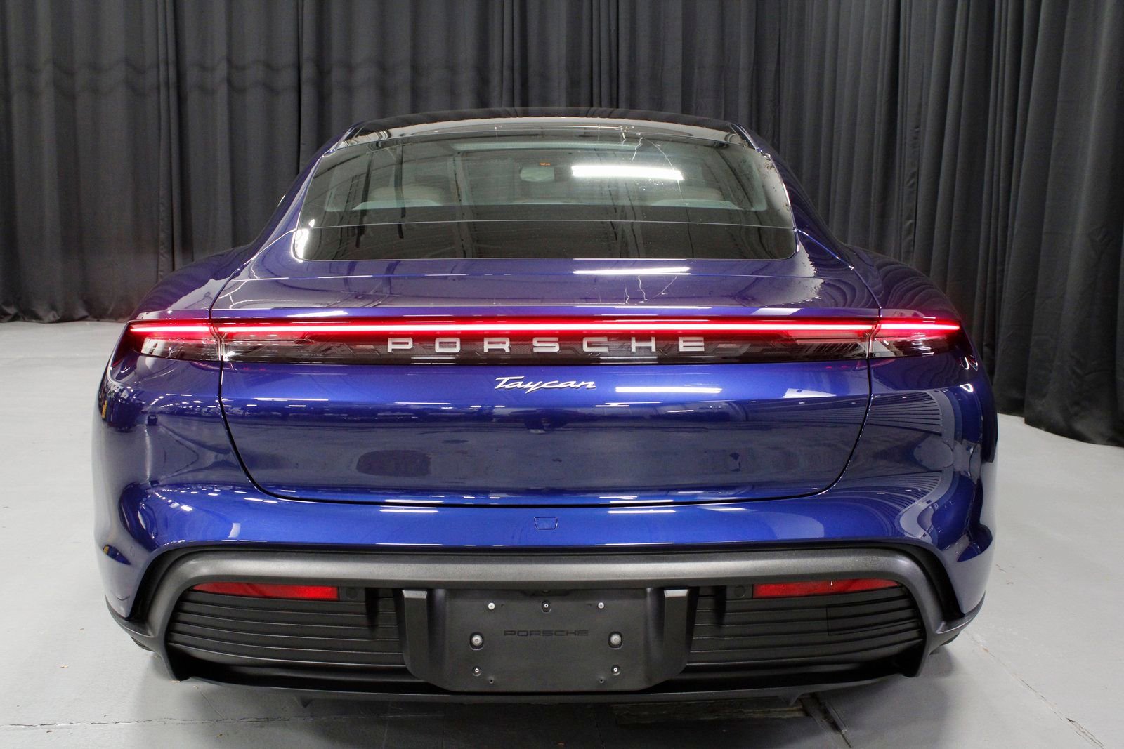 Certified 2021 Porsche Taycan image 6