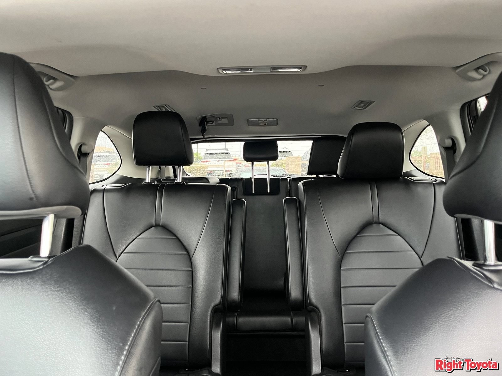 Certified 2024 Toyota Highlander XLE AWD/4WD image 32