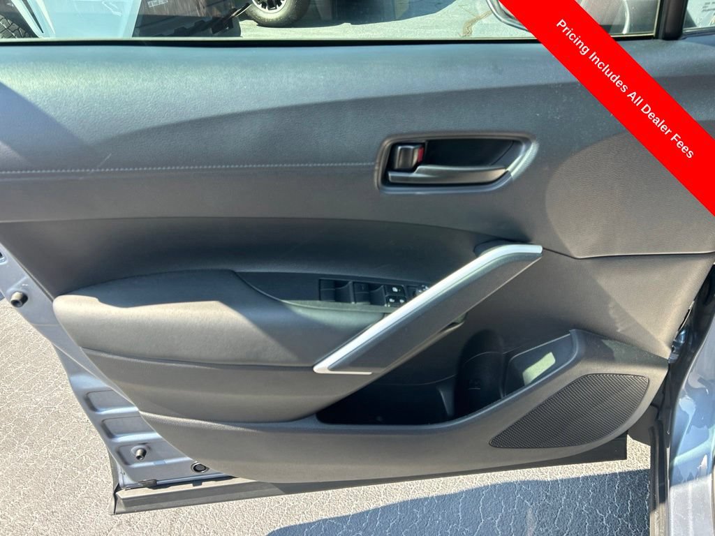 Used 2024 Toyota Corolla Cross AWD Hybrid image 4