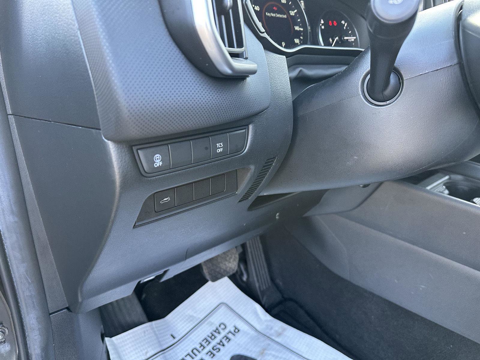 Used 2025 MAZDA CX-50 AWD 2.5 S w/ Premium Package image 21