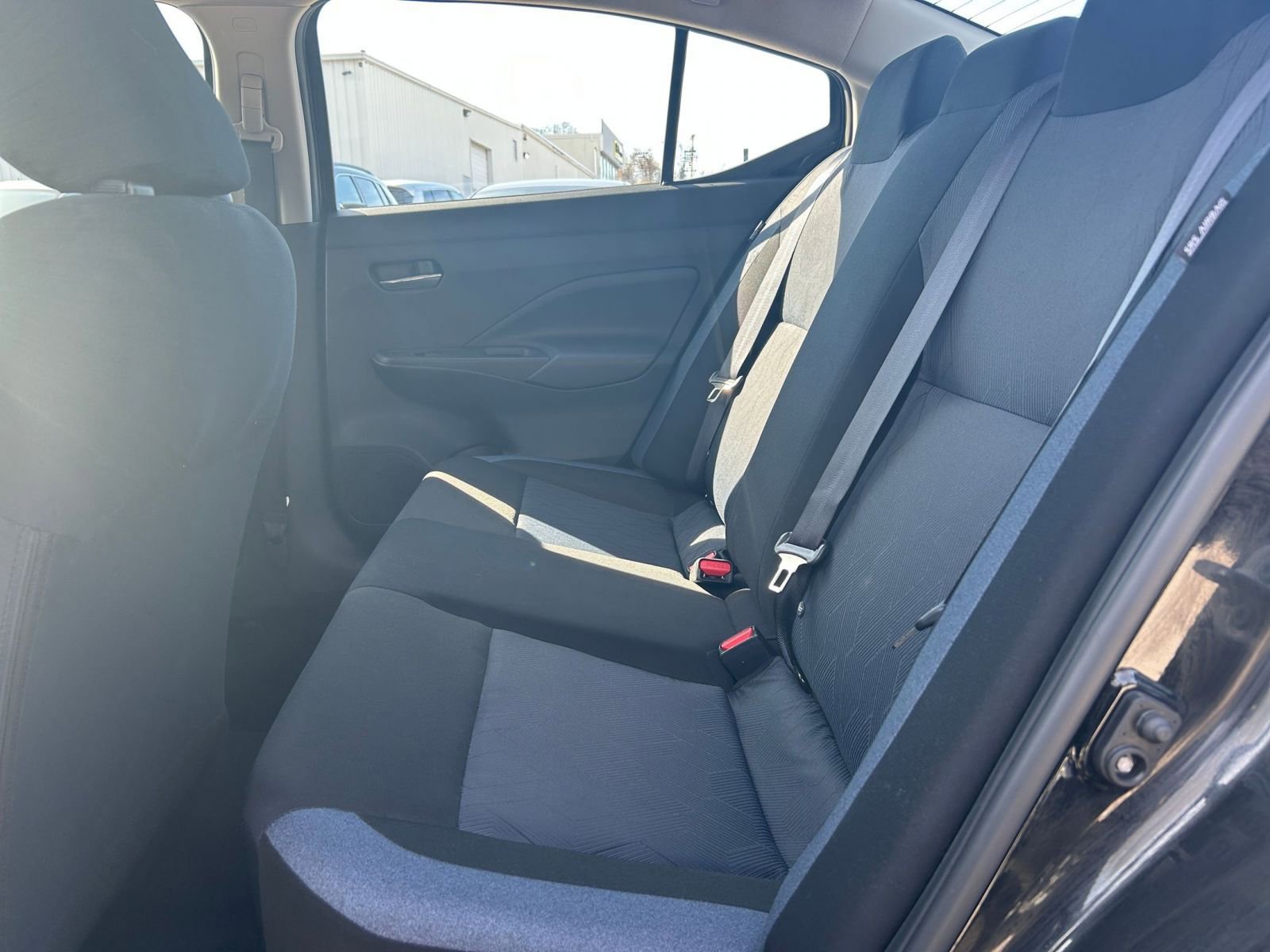 Used 2025 Nissan Versa SV FWD image 21