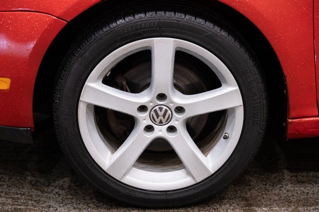 Used 2008 Volkswagen Rabbit S image 7