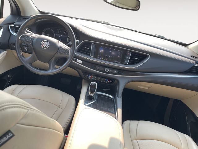 Used 2020 Buick Enclave Premium w/ Sun and Sites Package FWD image 10