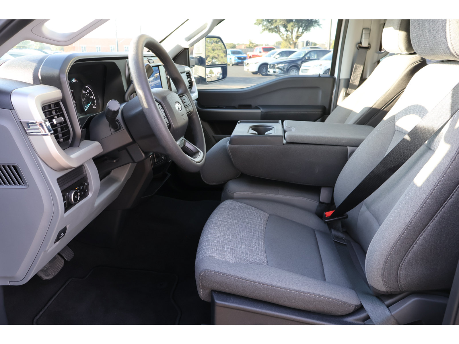 Used 2026 Ford F250 XLT w/ FX4 Off-Road Package AWD/4WD image 23