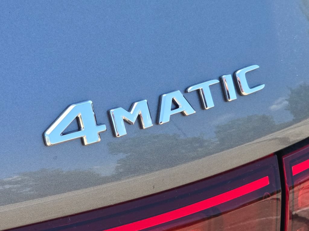 New 2026 Mercedes-Benz GLB 250 4MATIC image 5
