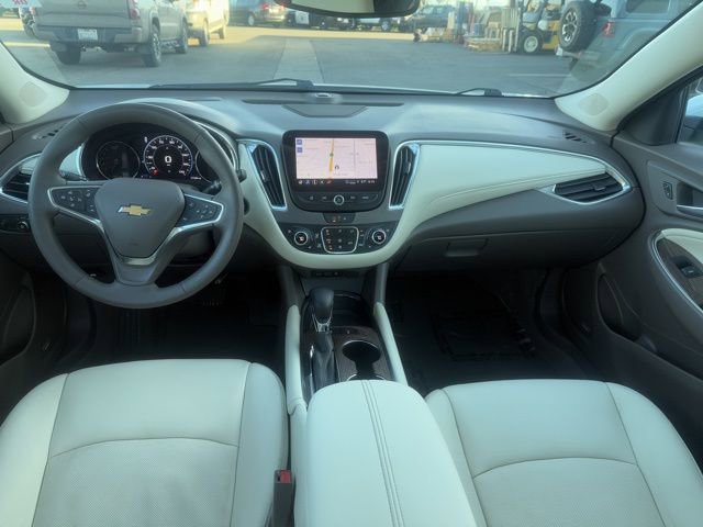 Used 2024 Chevrolet Malibu LT image 22