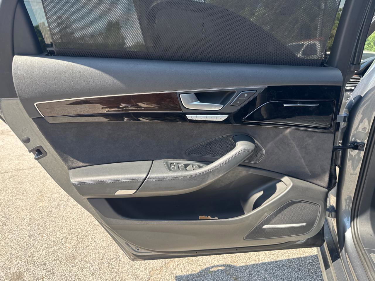 Used 2018 Audi A8 L 4.0T w/ Executive Package AWD/4WD image 19