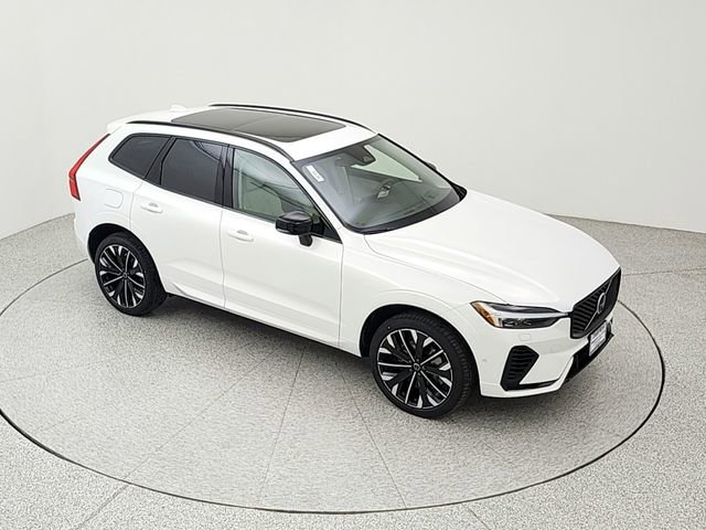 New 2026 Volvo XC60 T8 Ultra w/ Protection Package Premier AWD/4WD image 15
