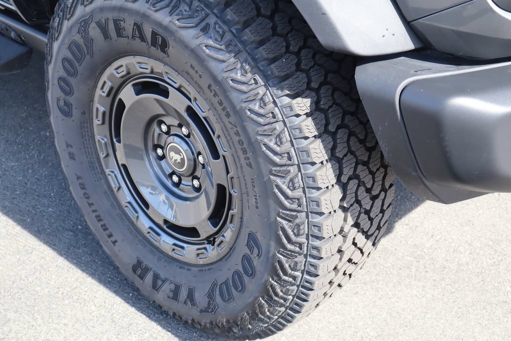 New 2025 Ford Bronco Badlands w/ Sasquatch Package AWD/4WD image 11