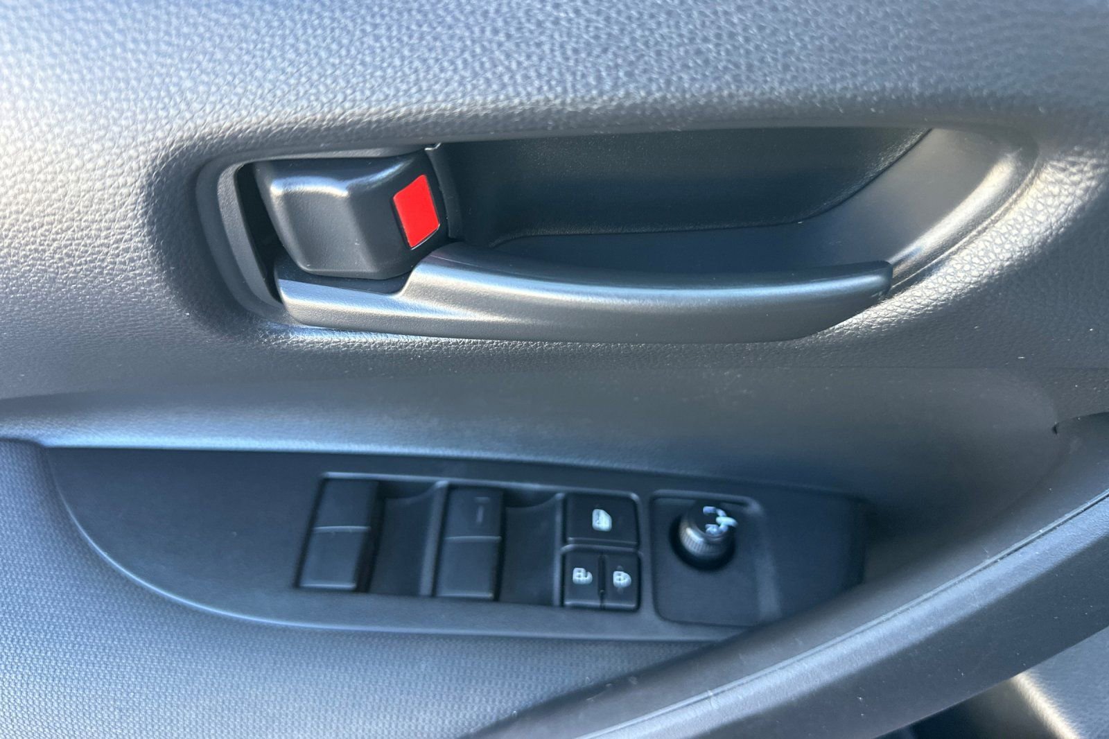 Used 2023 Toyota Corolla LE image 11