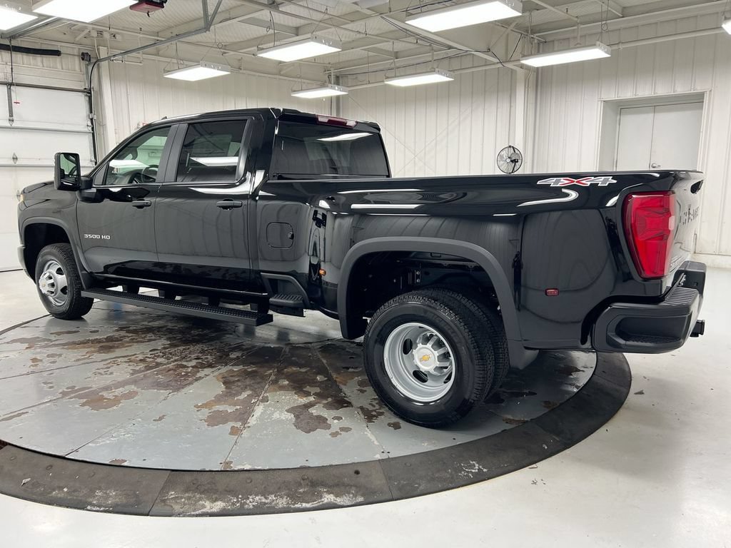 New 2026 Chevrolet Silverado 3500 W/T AWD/4WD image 4