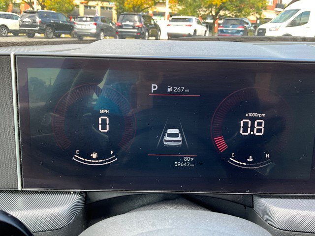 Used 2025 Hyundai Sonata SEL FWD image 12