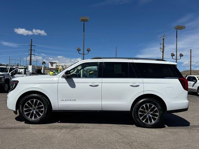Used 2025 Ford Expedition Platinum AWD/4WD image 2