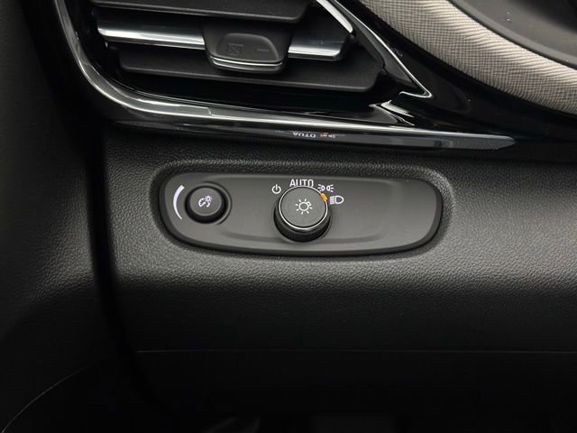 New 2026 Buick Envista Avenir image 22