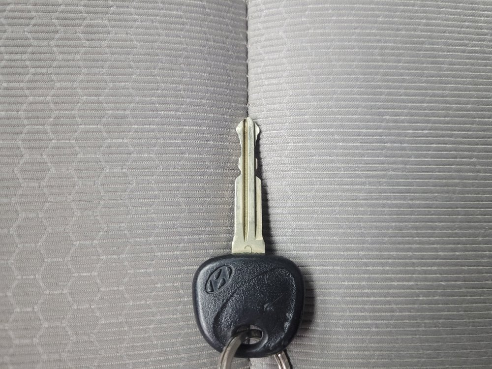 Used 2017 Hyundai Elantra SE image 32