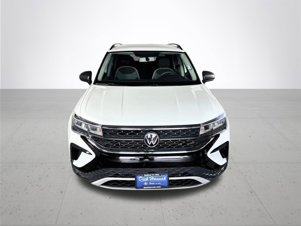 Certified 2022 Volkswagen Taos S AWD/4WD image 4