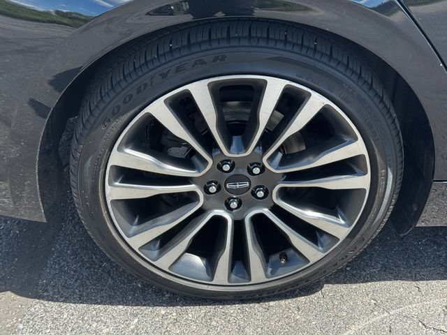 Used 2018 Lincoln Continental Reserve AWD/4WD image 12