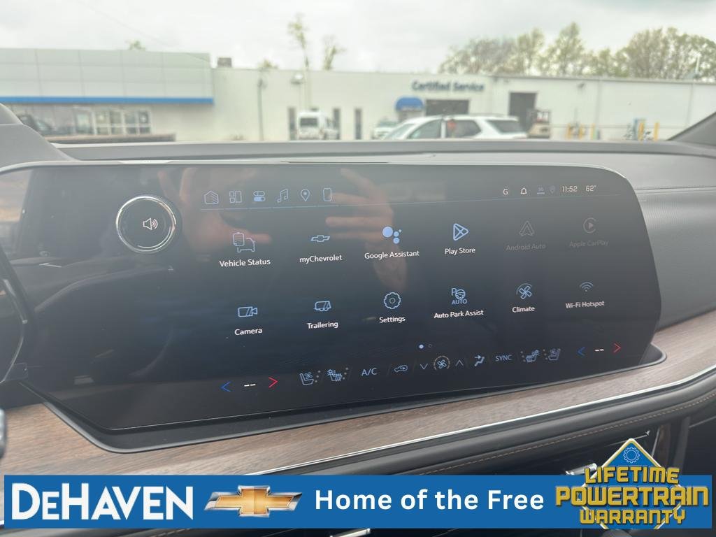 New 2026 Chevrolet Suburban High Country AWD/4WD image 11