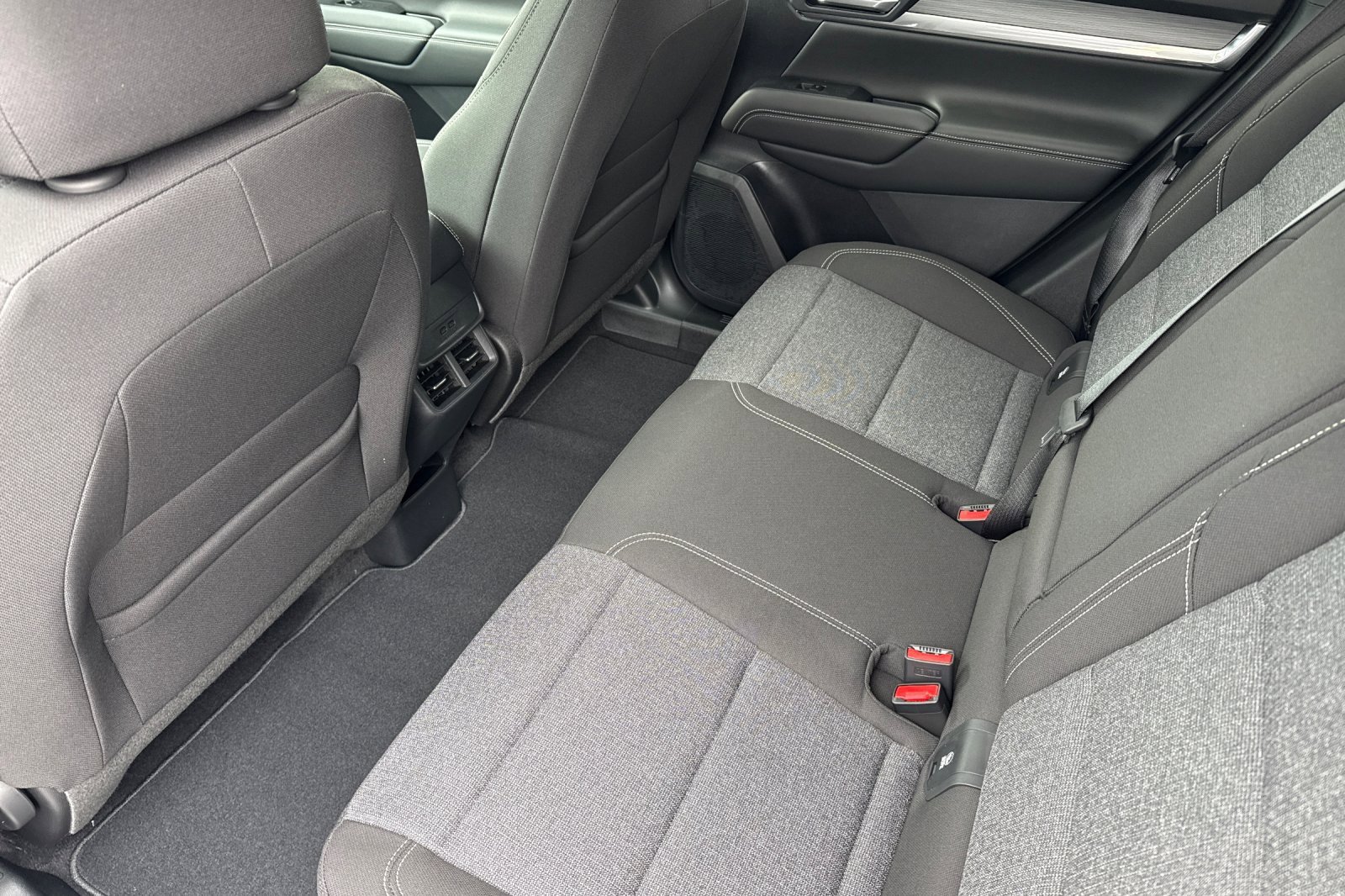 New 2026 GMC Terrain Elevation w/ Technology Package II image 13