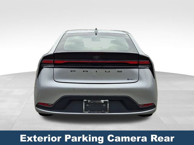 Used 2024 Toyota Prius LE image 6