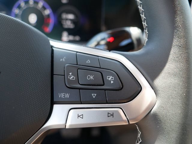 Certified 2025 Volkswagen Tiguan SE AWD/4WD image 26