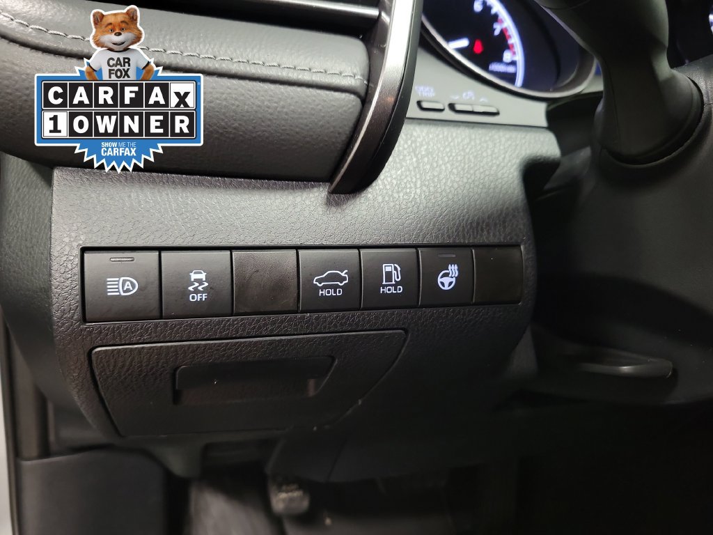 Used 2024 Toyota Camry SE FWD image 28