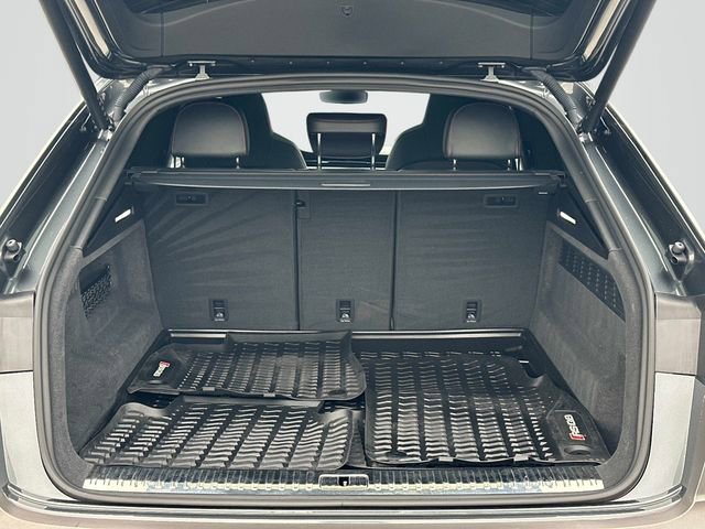 Used 2023 Audi RS Q8 w/ Black Optic Package image 19