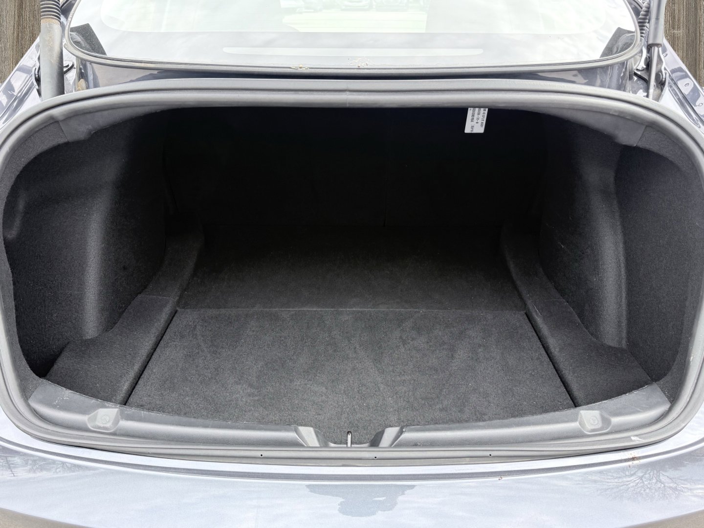 Used 2023 Tesla Model 3 Standard Range image 12