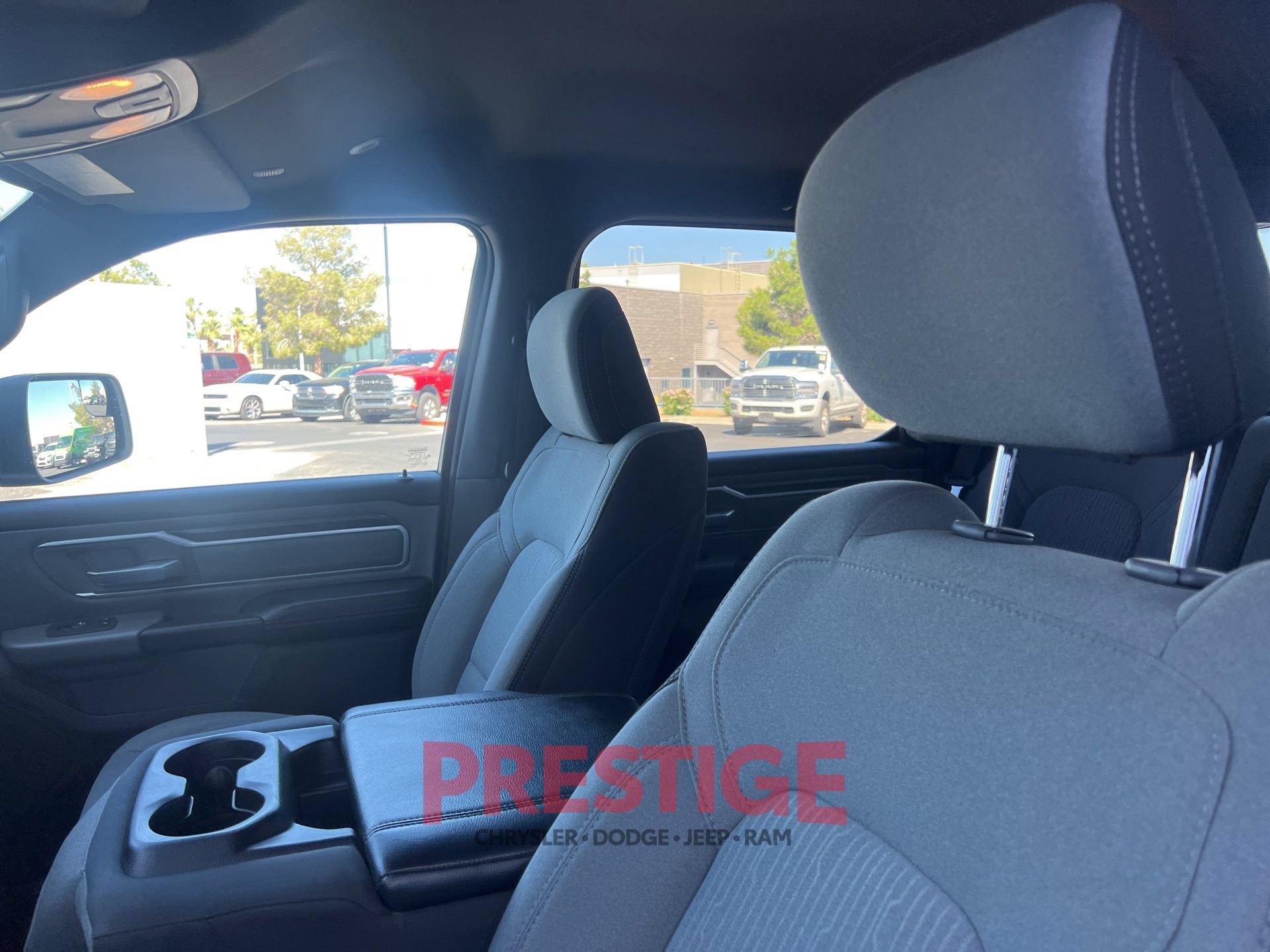 Used 2022 RAM 1500 Big Horn AWD/4WD image 32