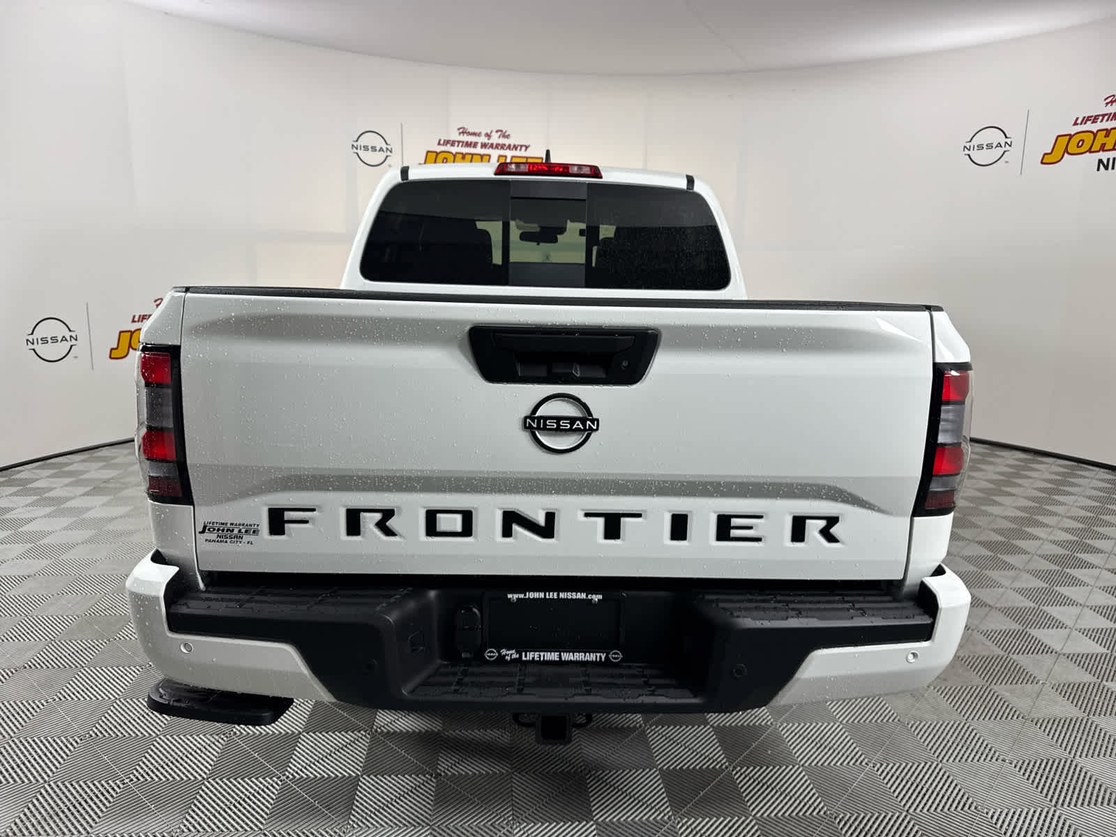 New 2026 Nissan Frontier SV image 4