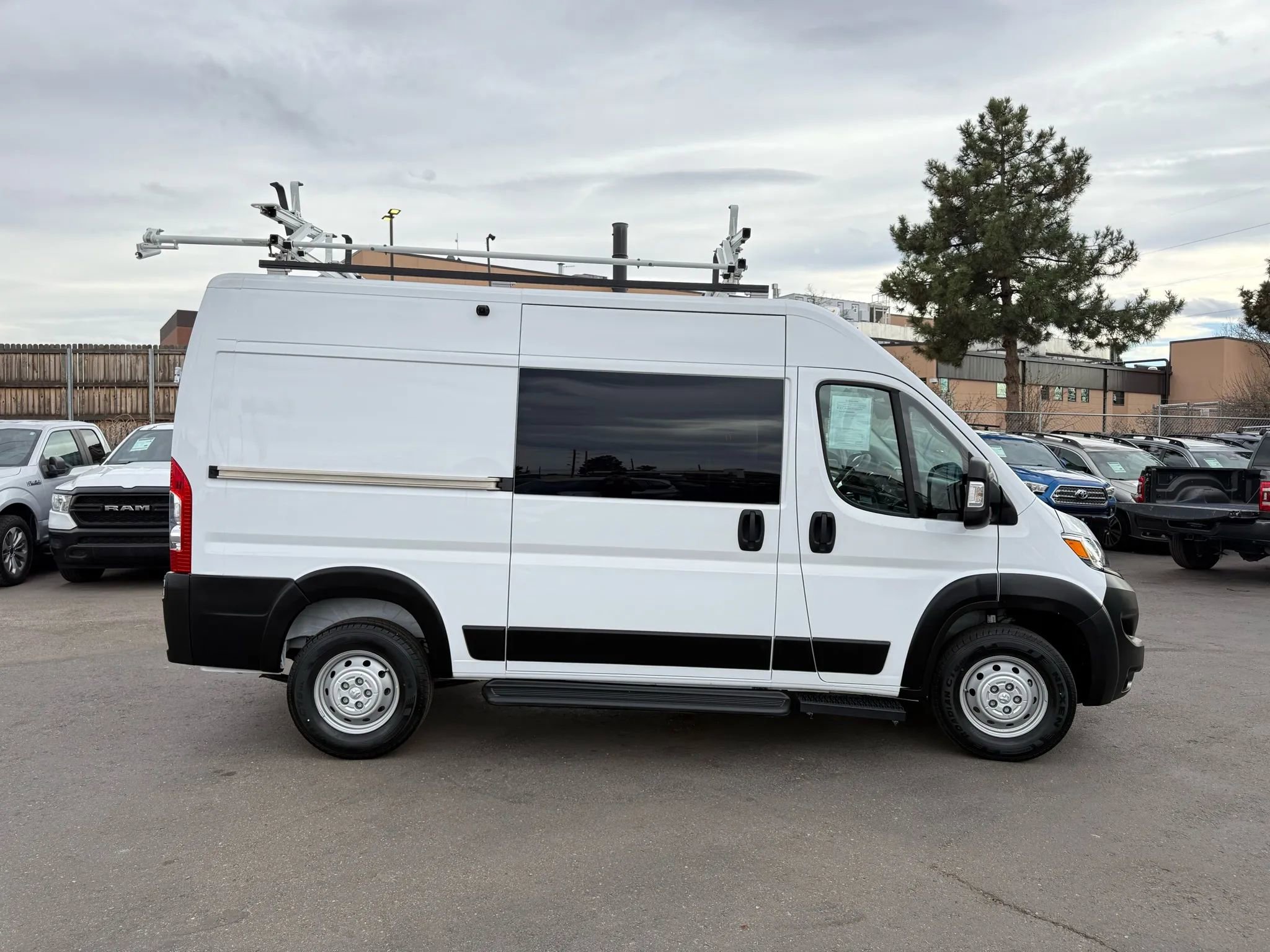 Used 2023 RAM ProMaster 1500 image 8