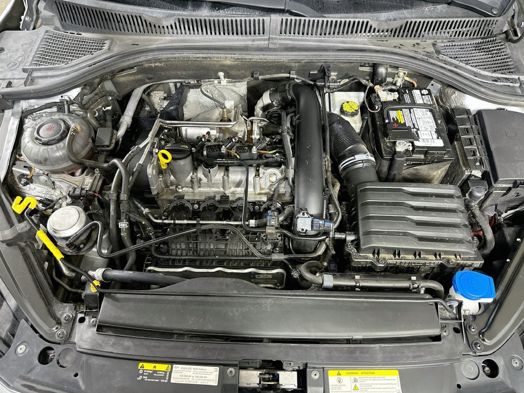 Used 2020 Volkswagen Jetta R-Line FWD image 10