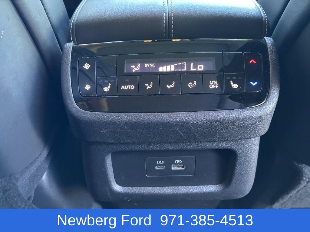 Used 2025 INFINITI QX60 Luxe AWD/4WD image 30