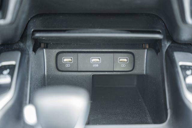 Used 2021 Kia Sorento S w/ Panoramic Sunroof Package image 30