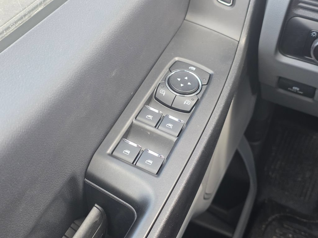 New 2026 Ford F550 4x4 Crew Cab image 34