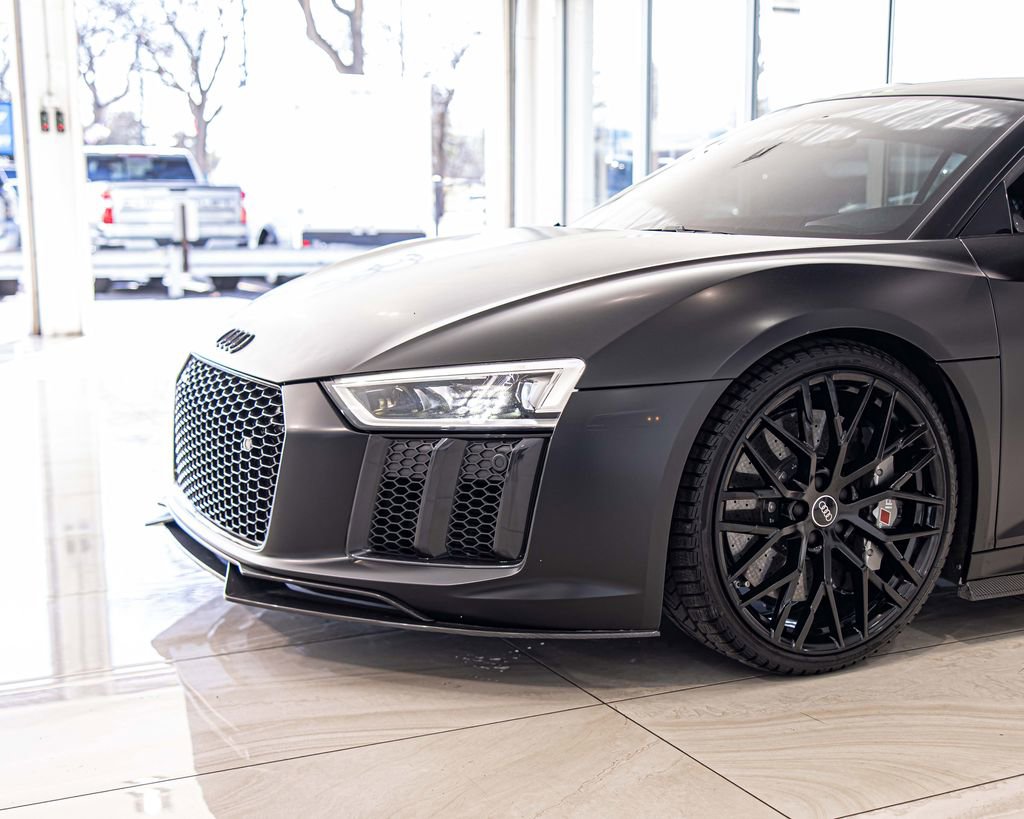 Used 2017 Audi R8 V10 plus image 4