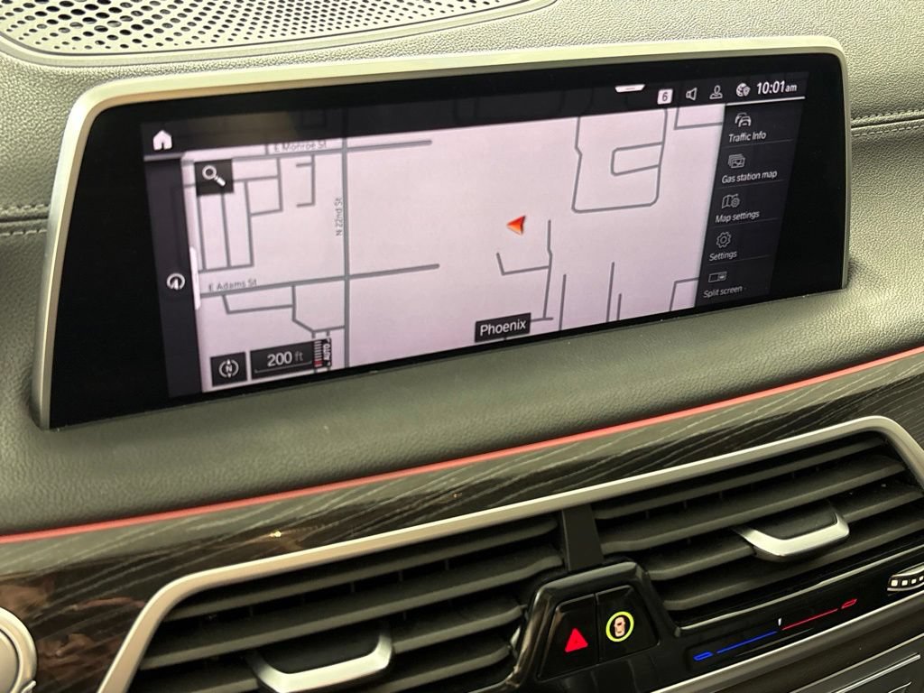 Used 2021 BMW 740i w/ M Sport Package RWD image 40