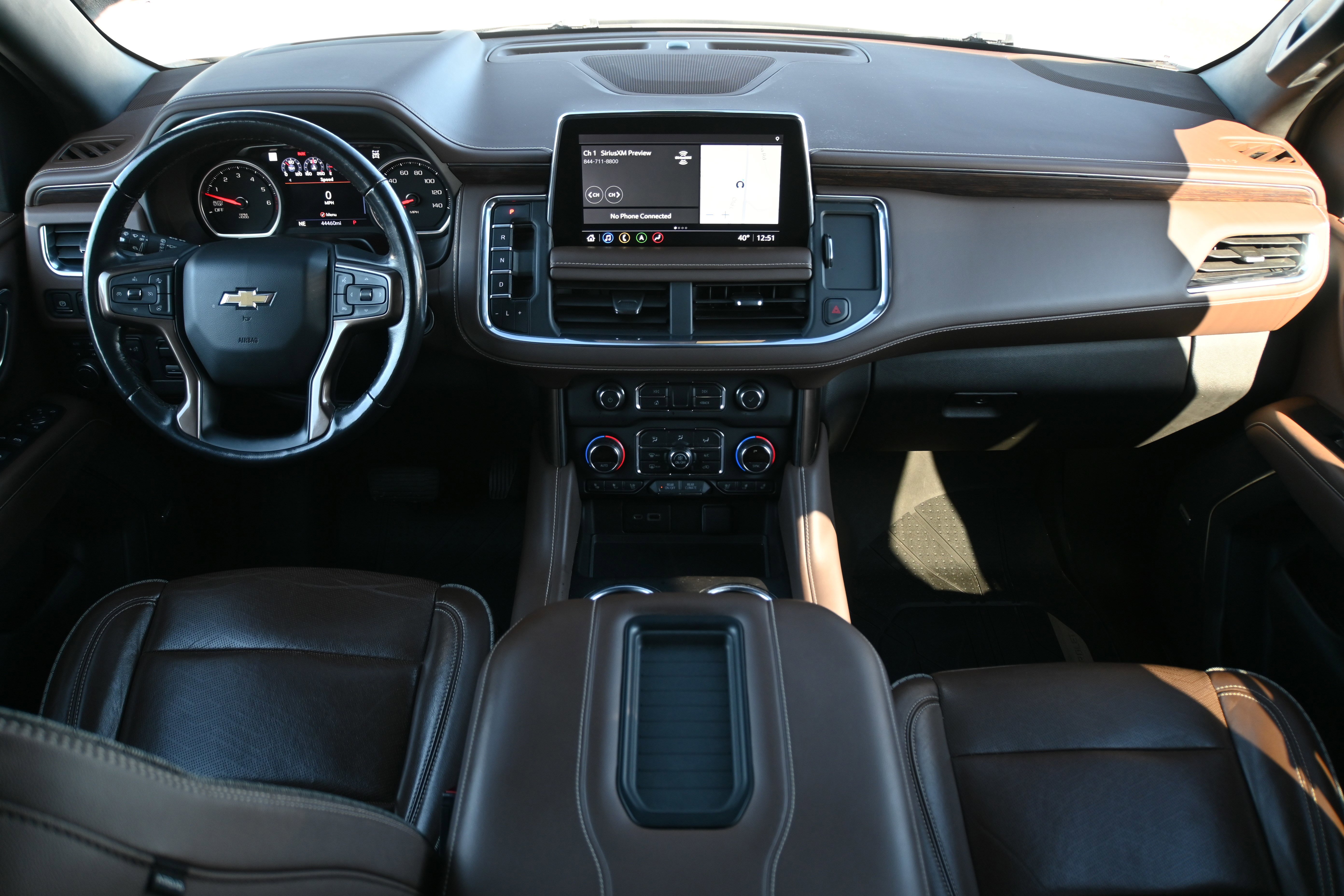 Used 2021 Chevrolet Tahoe High Country w/ Premium Package image 3