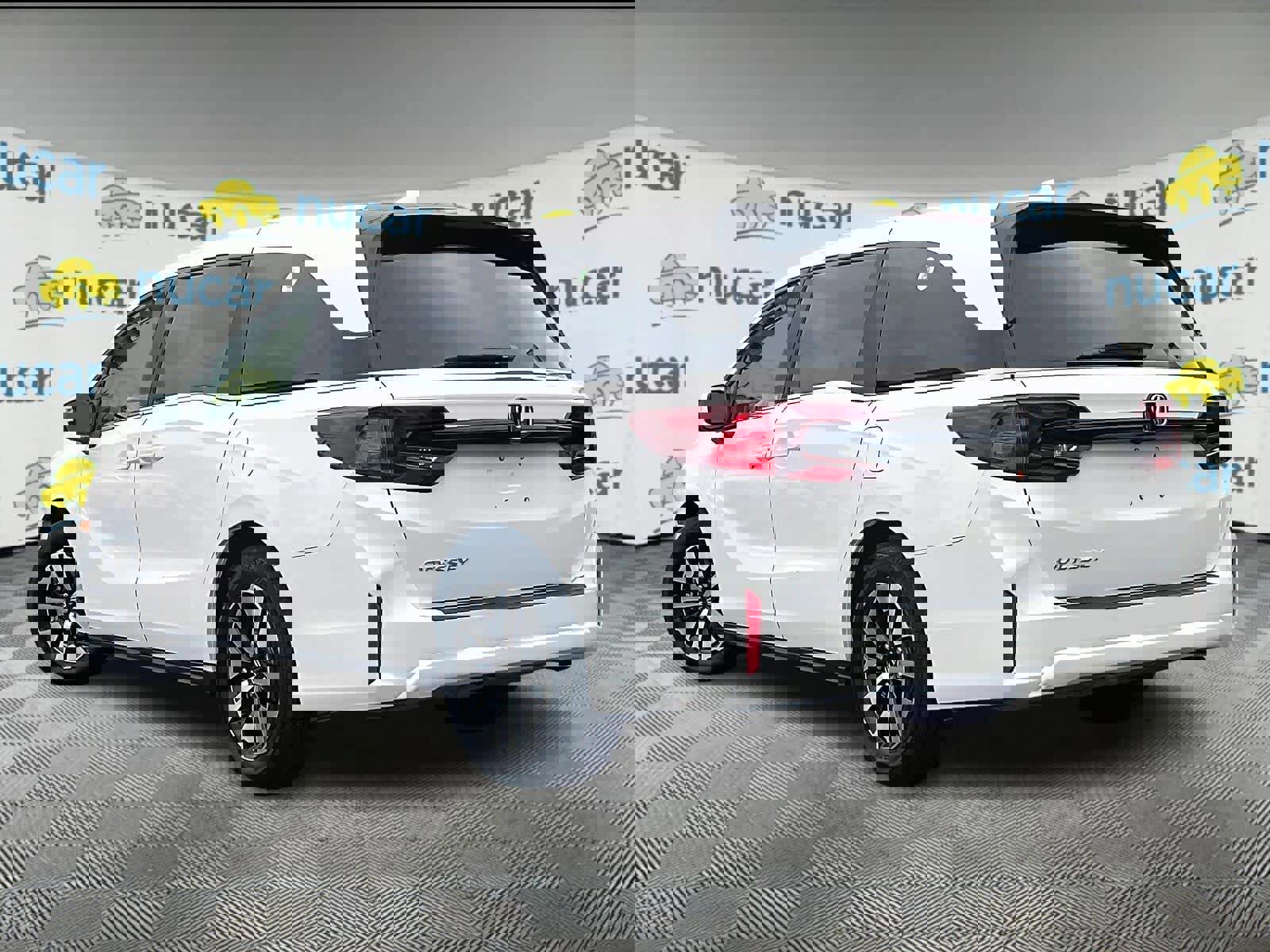 Used 2025 Honda Odyssey EX-L image 4