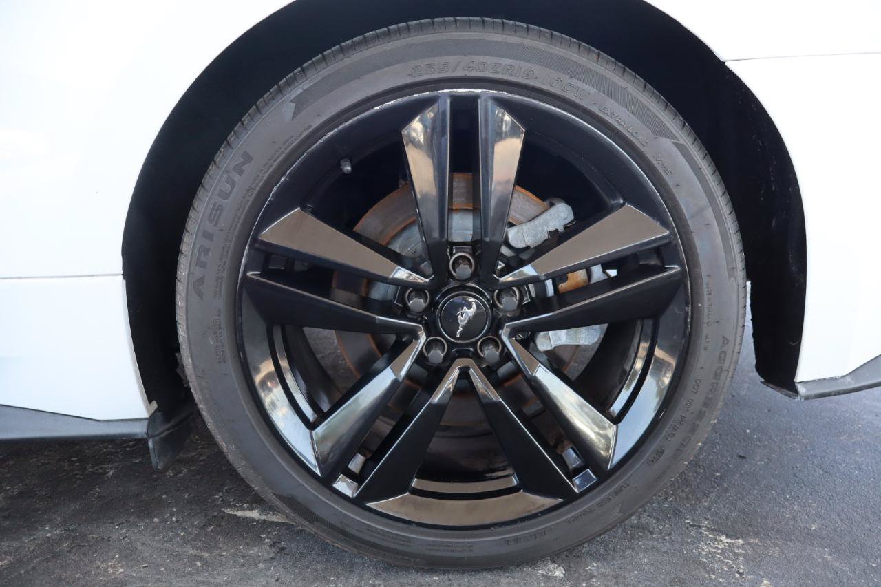 Used 2017 Ford Mustang Premium w/ Ecoboost Performance Package RWD image 29