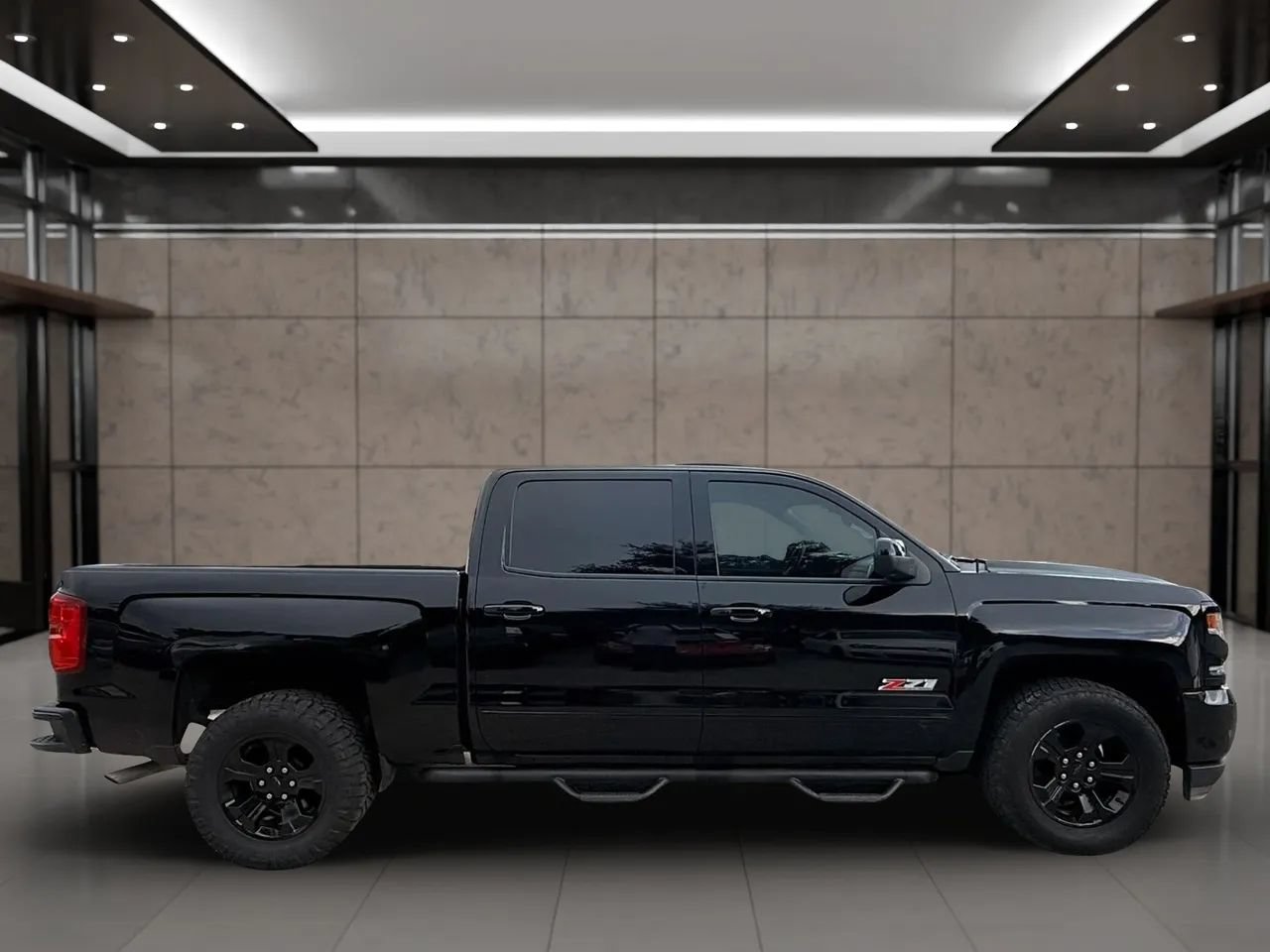 Used 2017 Chevrolet Silverado 1500 LTZ Z71 w/ LTZ Plus Package AWD/4WD image 3