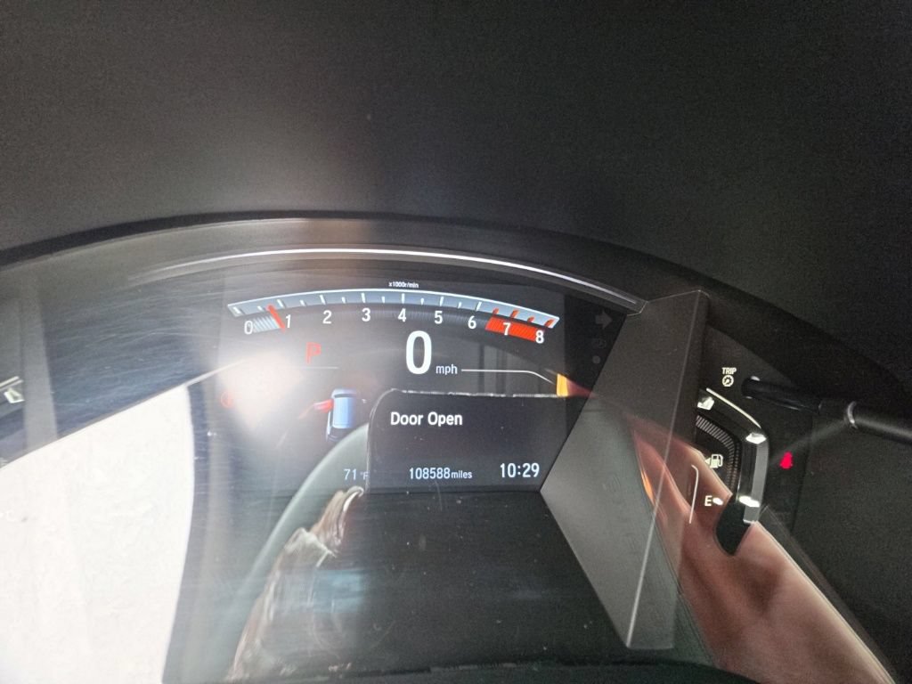 Used 2020 Honda CR-V Touring image 15