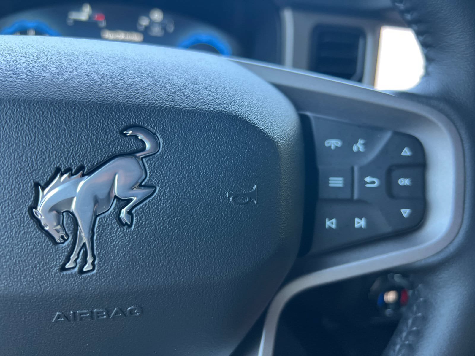 New 2026 Ford Bronco Outer Banks AWD/4WD image 28